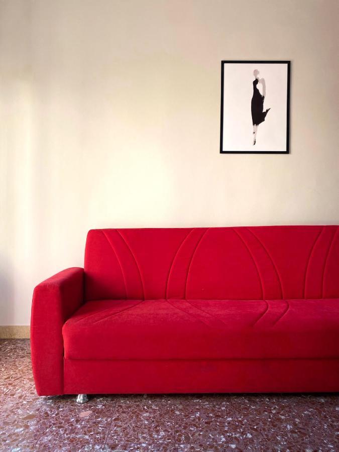 Comodo E Confortevole Nel Cuore Pulsante Di Pisa Buitenkant foto